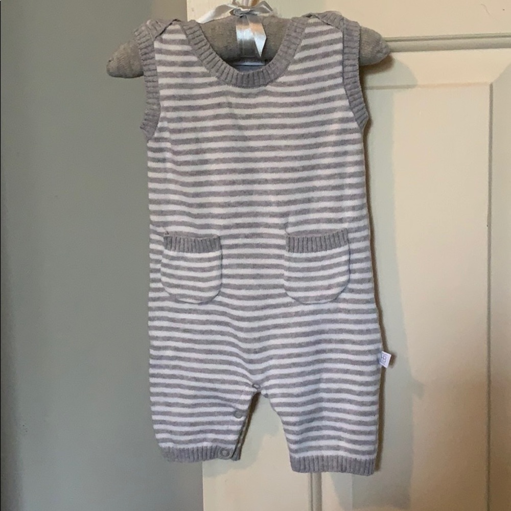 Elegant baby knit romper